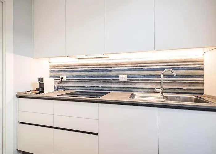 Διαμέρισμα Amazhome - New Roomy & Garden *