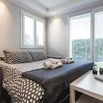 Amazhome - New Roomy & Garden Riccione