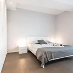 Apartamento Amazhome - New Roomy & Garden