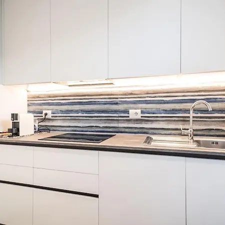 Apartmán Amazhome - New Roomy & Garden *