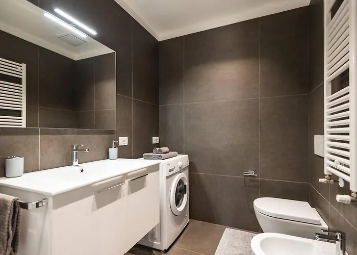 Amazhome - New Roomy & Garden Lejlighed Riccione